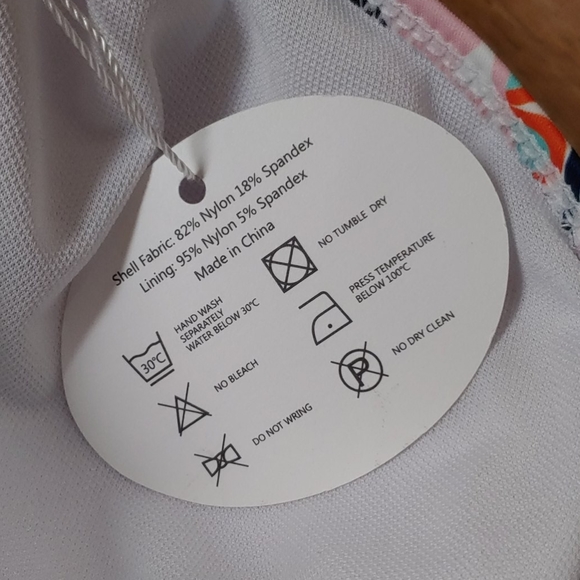 Summer Mae 🆕 Deep V-Neck Low Back Swimsuit 3XL - Picture 10 of 16